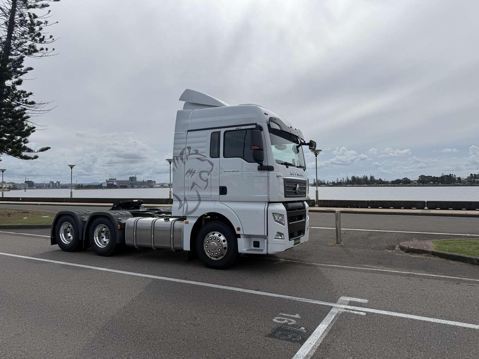 Sitrak Trucks Newcastle — gallery photo 16